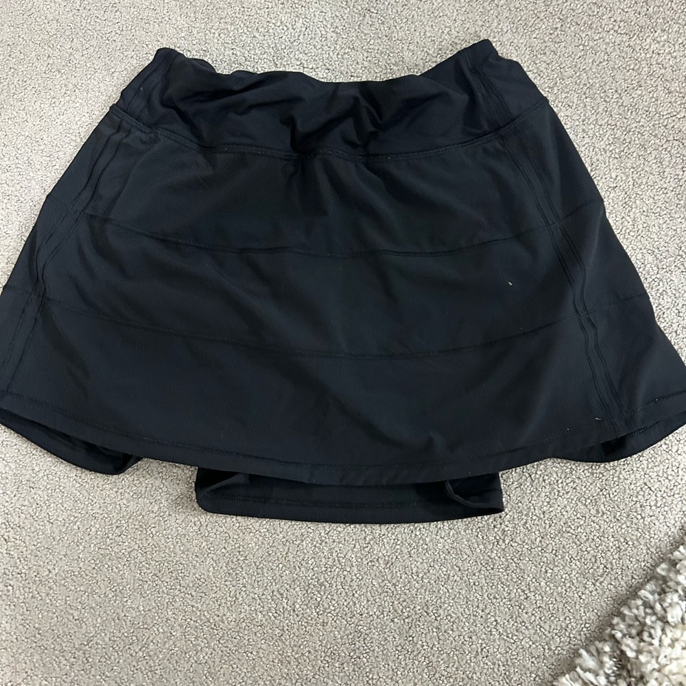 Black lulu tennis skirt